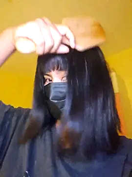 Snapshot of Latin_summer chatting on 12.16.25 Latin summer online show from 12.16.25