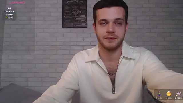 Snapshot of Alexxx_horny chatting on 01.11.25 Alexxx horny online show from 01.11.25