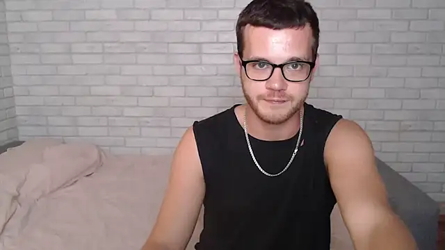Snapshot of Alexxx_horny chatting on 09.17.25 Alexxx horny online show from 09.17.25