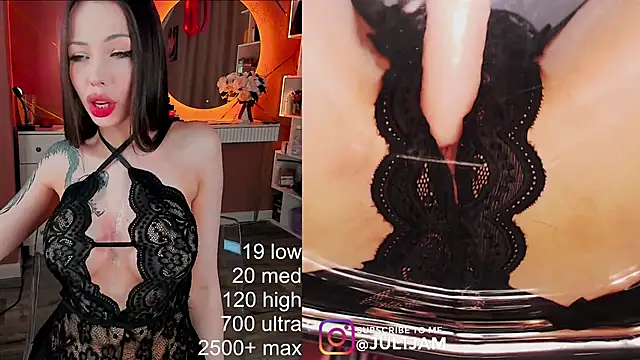 Snapshot of juli_jam chatting on 02.16.25 juli jam online show from 02.16.25