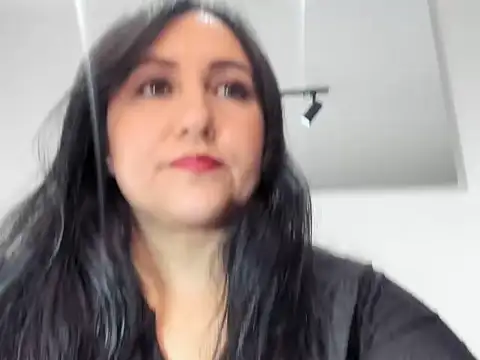 Snapshot of foxy-porn1 chatting on 04.24.26 foxy-porn1 online show from 04.24.26