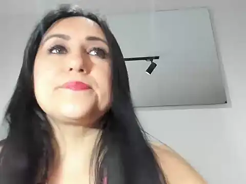 Snapshot of foxy-porn1 chatting on 05.20.26 foxy-porn1 online show from 05.20.26