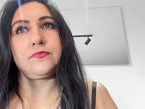 Snapshot of foxy-porn1 chatting on 05.27.26 foxy-porn1 online show from 05.27.26