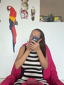 YOURSDEBORA online show from 05.31.26