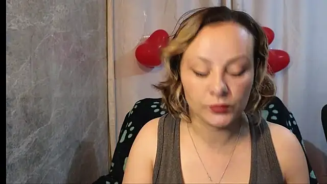 Snapshot of dagny-jo chatting on 03.02.25 dagny-jo online show from 03.02.25