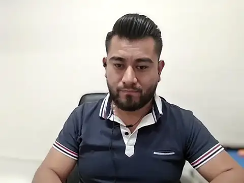 Snapshot of youmanhorny chatting on 04.15.26 youmanhorny online show from 04.15.26