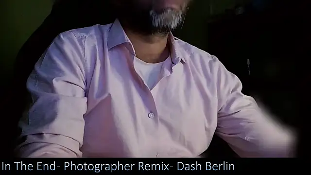 Snapshot of _x_rated_ chatting on 12.21.24 x rated online show from 12.21.24