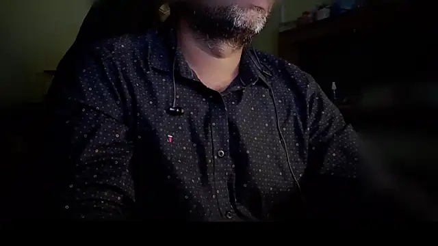 Snapshot of _x_rated_ chatting on 01.13.25 x rated online show from 01.13.25