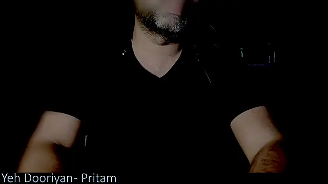 Snapshot of _x_rated_ chatting on 11.19.25 x rated online show from 11.19.25