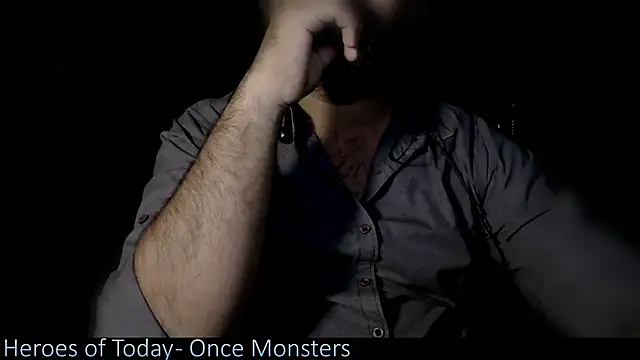 Snapshot of _x_rated_ chatting on 12.13.25 x rated online show from 12.13.25