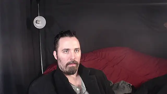 Metalstud online show from 02.21.25