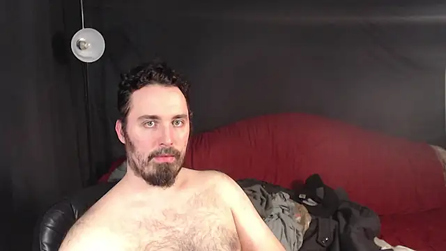 Metalstud online show from 03.10.25