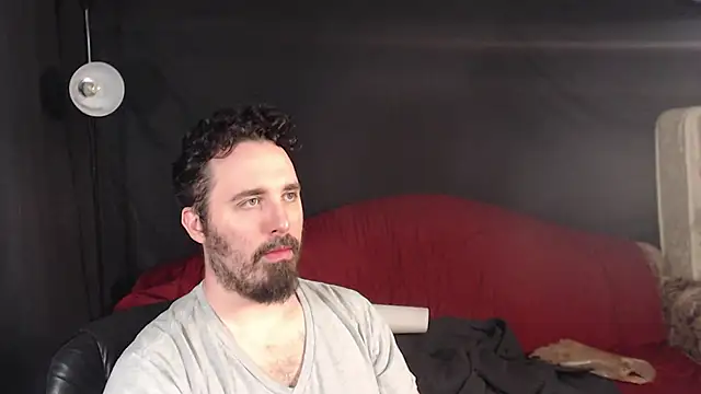 Metalstud online show from 03.12.25