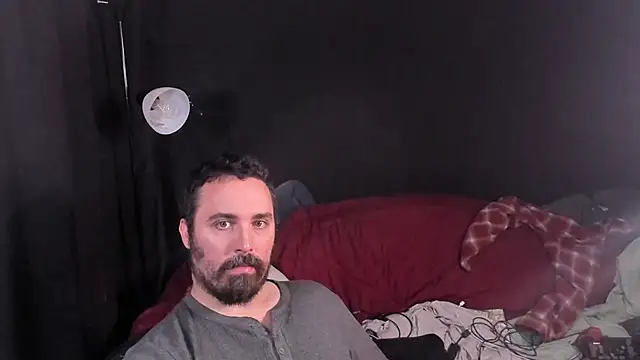 Snapshot of Metalstud chatting on 11.03.25 Metalstud online show from 11.03.25