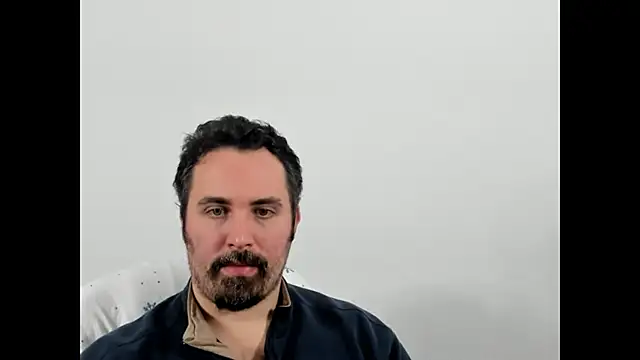 Snapshot of Metalstud chatting on 11.23.25 Metalstud online show from 11.23.25