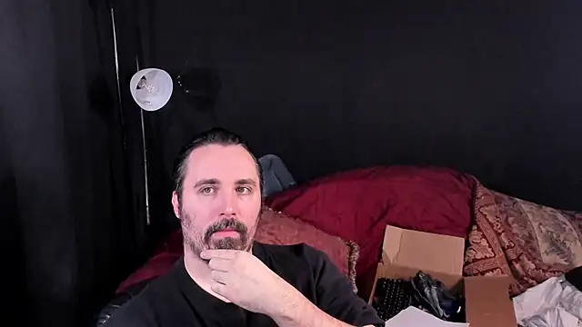 Snapshot of Metalstud chatting on 12.03.25 Metalstud online show from 12.03.25