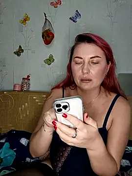 Snapshot of Katti_Kissa chatting on 10.24.25 Katti Kissa online show from 10.24.25