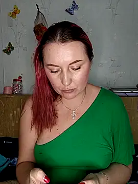 Snapshot of Katti_Kissa chatting on 10.29.25 Katti Kissa online show from 10.29.25