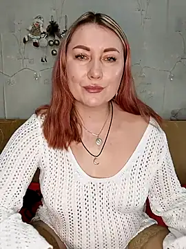 Snapshot of Katti_Kissa chatting on 12.14.25 Katti Kissa online show from 12.14.25