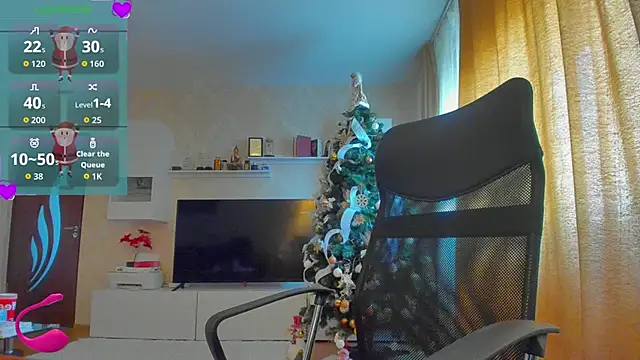 Snapshot of hot_evil_queen chatting on 12.01.25 hot evil queen online show from 12.01.25