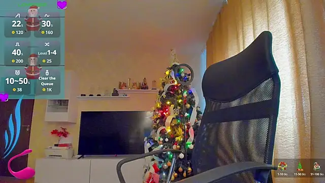 Snapshot of hot_evil_queen chatting on 12.15.25 hot evil queen online show from 12.15.25