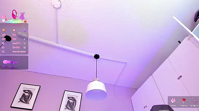 Inndrahot online show from 02.25.25