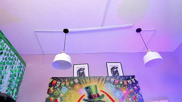 Inndrahot online show from 03.16.25