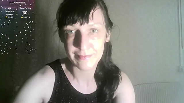 Snapshot of MarieODahliaS chatting on 04.02.26 MarieODahliaS online show from 04.02.26