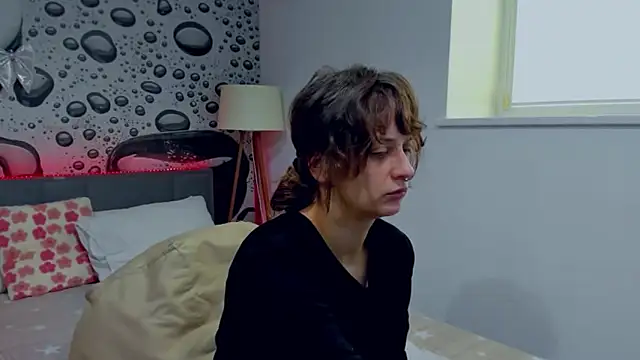 AlmaFancy online show from 04.16.26