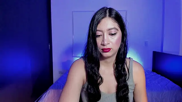 Snapshot of MeganWhite3 chatting on 05.28.26 MeganWhite3 online show from 05.28.26