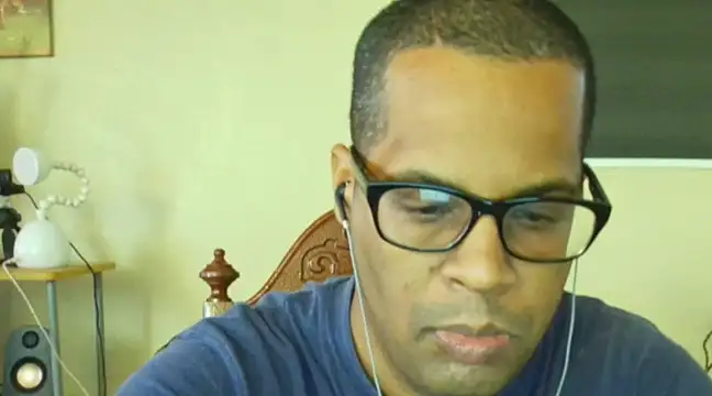 Snapshot of thesugar32 chatting on 02.17.25 thesugar32 online show from 02.17.25