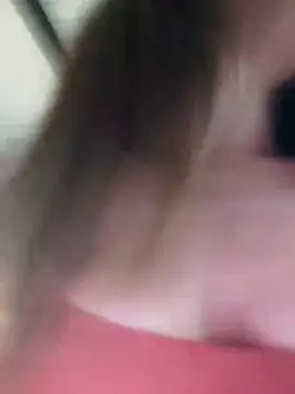 LilliThelo online show from 03.15.25