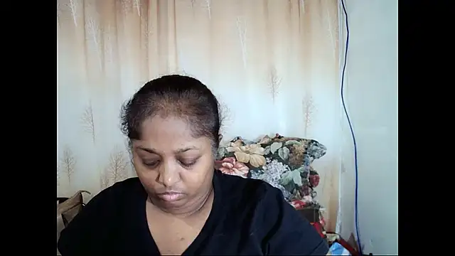 Snapshot of Indiantasha chatting on 03.21.25 Indiantasha online show from 03.21.25