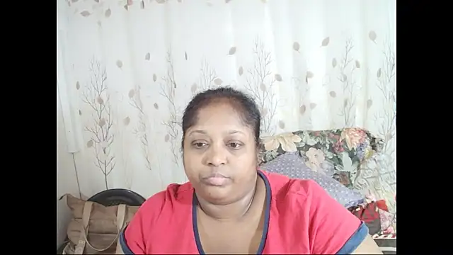 Snapshot of Indiantasha chatting on 10.24.25 Indiantasha online show from 10.24.25