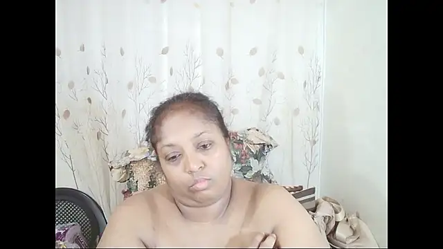 Snapshot of Indiantasha chatting on 05.27.26 Indiantasha online show from 05.27.26