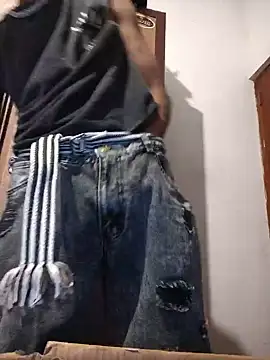 Snapshot of navodad chatting on 07.04.26 navodad online show from 07.04.26