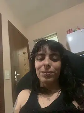 Snapshot of Sarah-safada chatting on 12.03.25 Sarah-safada online show from 12.03.25