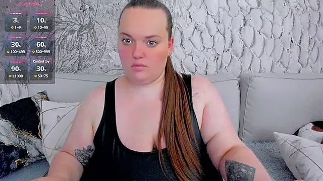 Snapshot of _MarryGirl_ chatting on 12.09.24 MarryGirl online show from 12.09.24