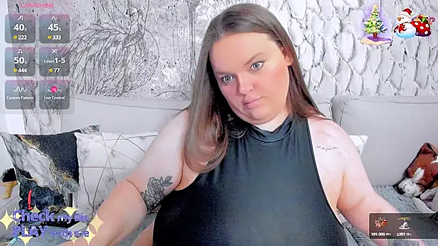 Snapshot of _MarryGirl_ chatting on 01.02.25 MarryGirl online show from 01.02.25