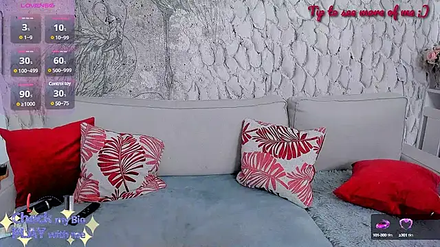 Snapshot of _MarryGirl_ chatting on 01.10.25 MarryGirl online show from 01.10.25