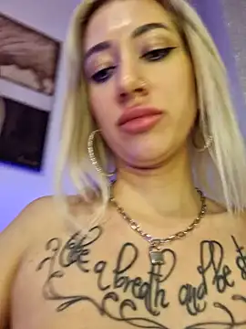 Snapshot of Fuck-Gina chatting on 02.15.25 Fuck-Gina online show from 02.15.25