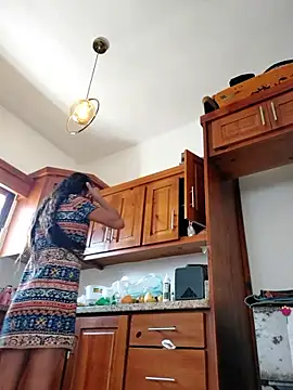 Luna-Natural online show from 02.12.26