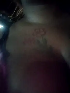 Snapshot of AbellaLizz chatting on 11.08.25 AbellaLizz online show from 11.08.25