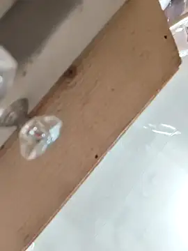 Snapshot of CristalRays chatting on 01.05.26 CristalRays online show from 01.05.26