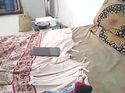 Snapshot of Kumarjay330 chatting on 11.04.25 Kumarjay330 online show from 11.04.25