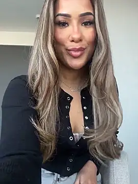 Snapshot of Cocobabexxx chatting on 03.01.26 Cocobabexxx online show from 03.01.26