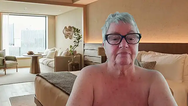 Snapshot of GrannyChrissy68 chatting on 06.05.26 GrannyChrissy68 online show from 06.05.26