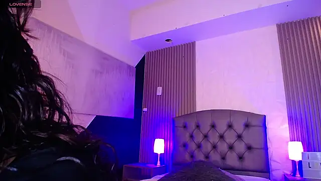 ximena diaz online show from 02.12.25