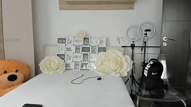 sweetemy4u online show from 10.04.25