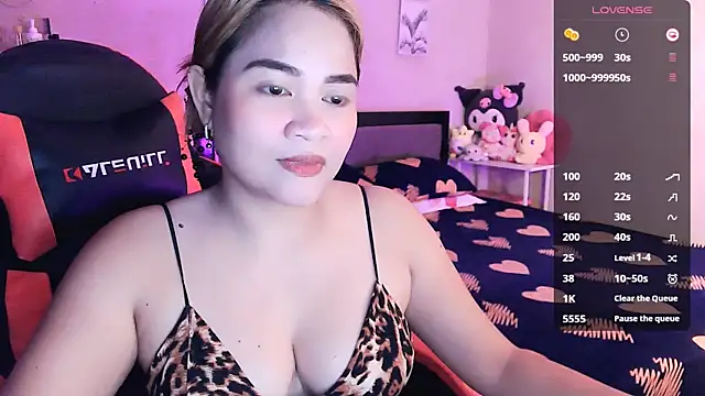 Snapshot of yenyen_ chatting on 07.08.26 yenyen online show from 07.08.26